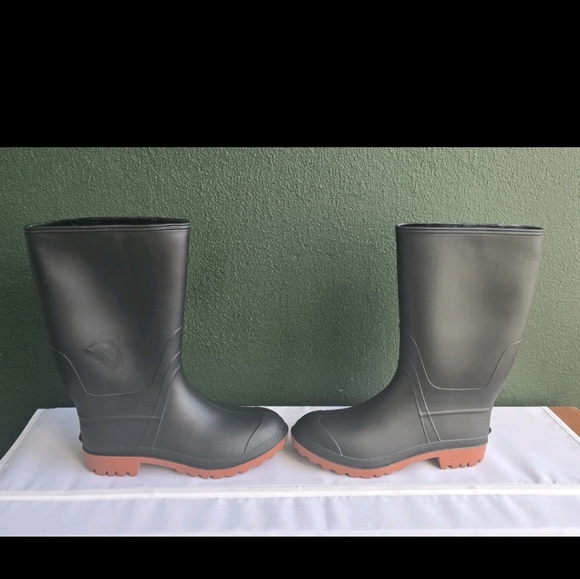 Spring Rain Boots Unisex NWOT Vintage Canadian Rubber Boots - Picture 9 of 16
